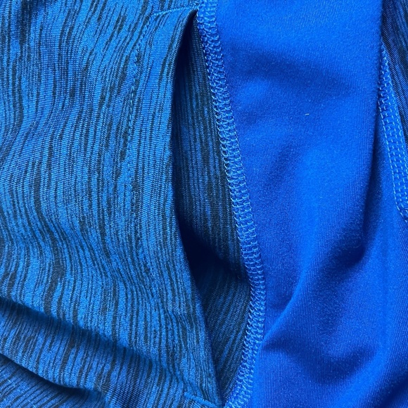 Adidas Top M Blue‎ Reflective Quarter Zip Hi Lo Thumbholes Climalite Athleisure - Picture 10 of 13